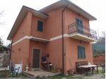 Villetta con giardino