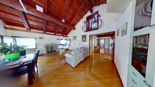 APPARTAMENTO di 4 vani e di 170 mq (VENEZIA) rif. MM703_4 - Foto 8