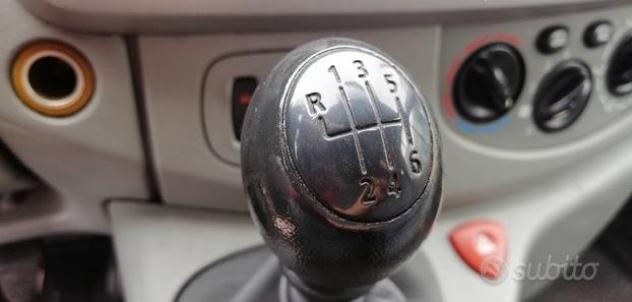 Ricambi Renault Trafic 2.0 D del 2007 - Foto 9