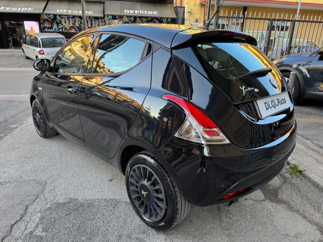 Lancia Ypsilon 1.2 69 CV 5 porte GPL Ecochic Elefantino - Foto 5