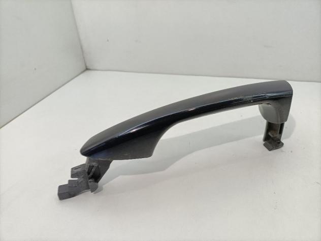 MANIGLIA ESTERNA ANTERIORE SINISTRA MERCEDES Classe A W176 Serie AMG A20476001709696 651901 (13)