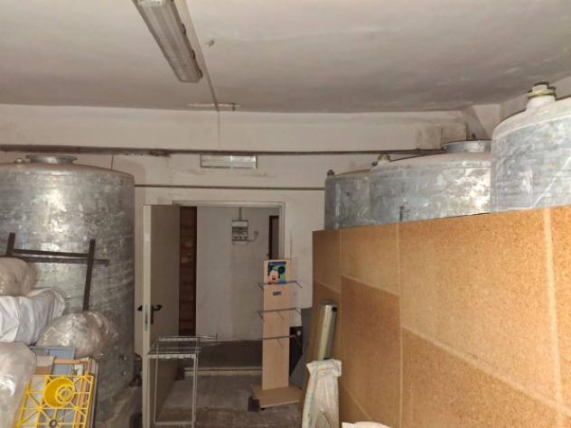 Immobile in asta di 1121 m² in vendita a Lecce - Foto 2