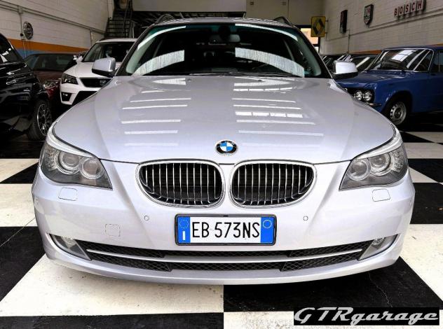 BMW Serie 5 Touring 530d HiTech automatica - Foto 2