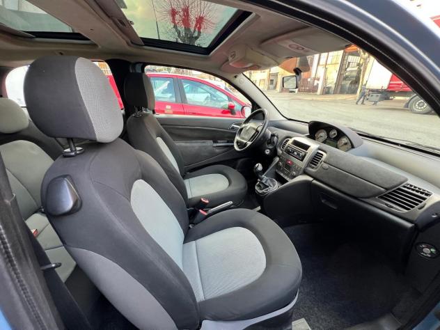 Lancia Ypsilon 1.3 Multijet 16V Platino - Foto 2