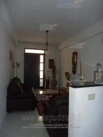 IMMOBILI-IMMOBILE RESIDENZIALE-Via Cavour n. 68 - Foto 4