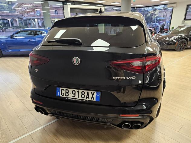 Alfa Romeo Stelvio 2.9 Bi-Turbo V6 510 CV AT8 Quadrifoglio - Foto 5