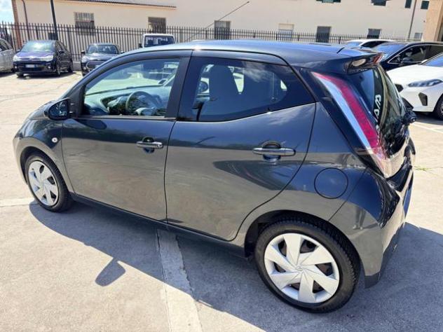 TOYOTA Aygo 1.0 VVT-i 69 CV 5 porte x-cool TSS rif. 24091809 - Foto 7