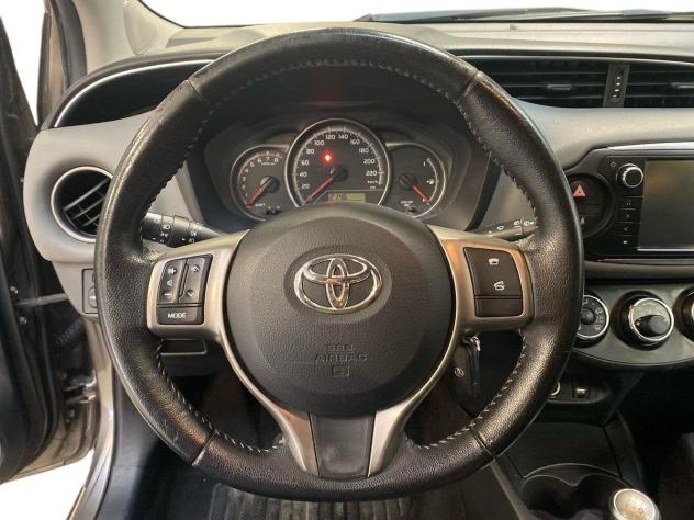 Toyota Yaris 3ª serie 1.0 5 porte Active - Foto 8