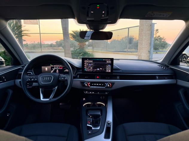 Audi A4 Avant 35 TDI 163cv S-tronic Sport Virtual/Matrix - Foto 4