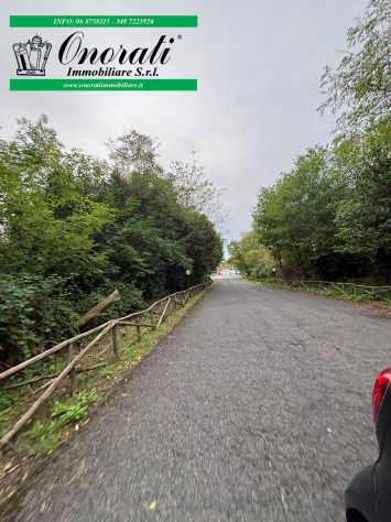 CAPANNONE DIMQ 660 ROMA, ZONA TOR CERVARA. RIF.A-1050