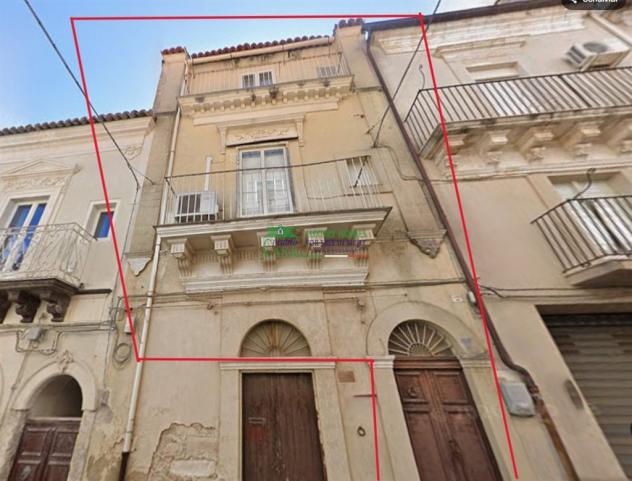 Rif. 9457 - Indipendente con terrazzo e vista 'Chiesa Ecce Homo'