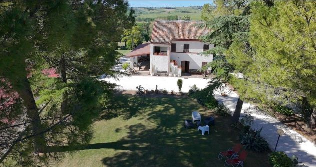 Tra I monti e il mare Casale con Tennis Piscina
