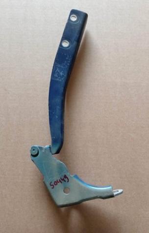 CERNIERA D.COFANO ANT. BLU MET. FIAT PUNTO (199-2Y/4C/3X) 999-U50449 Carrozzeria  Lamierati esterni  Cofano  Cerniera cofano  ABARTH - GRANDE PUNTO -