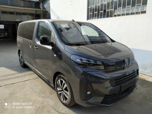 Peugeot Traveller 180 Hdi EAT8 STD Business NAV CBC