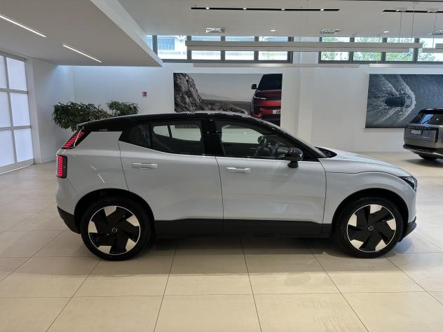 Volvo EX30 Single Motor Extended Range Plus - Foto 4