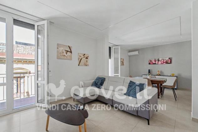 Appartamento di 160 m² con 4 locali in vendita a Catania
