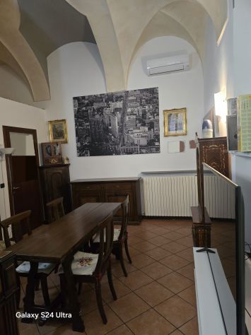 BILOCALE CON TAVERNA