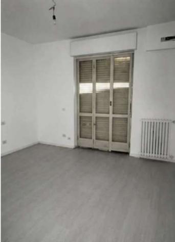 373/2024 U VA - Trilocale in asta a Saronno - Foto 7
