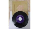R84 -SANTO & JOHNNY