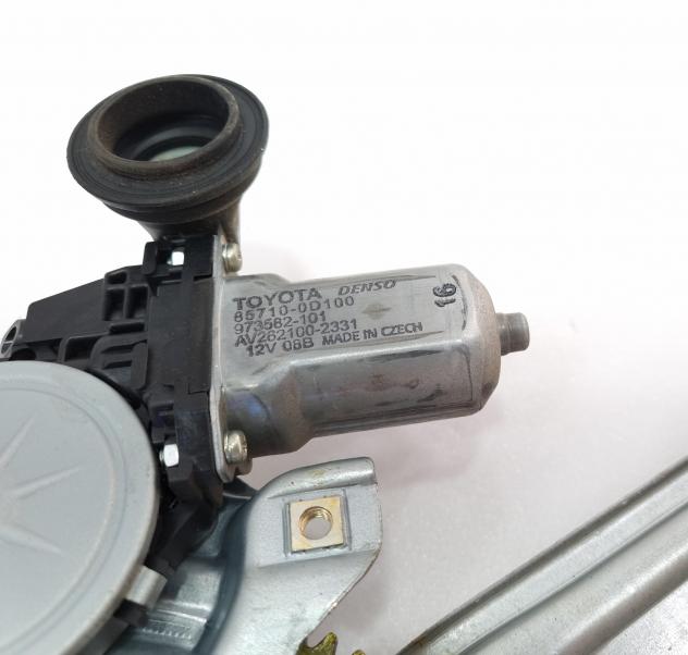 ALZACRISTALLO ELETTRICO POST. SX TOYOTA Yaris Serie 85710-0D100 (1720) - Foto 4