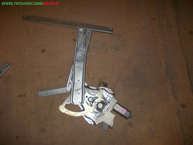 ALZACRISTALLO ELETTR. PORTA ANT.S. 6 FILI TOYOTA AVENSIS (T250) 4 porte / SW TOYOTA - AVENSIS 4 porte / SW - 01-05-2003 - 01-12-2008
