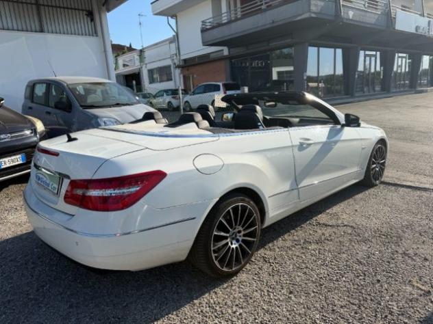 MERCEDES-BENZ E 220 CDI Cabrio BlueEFFICIENCY rif. 24056257 - Foto 6