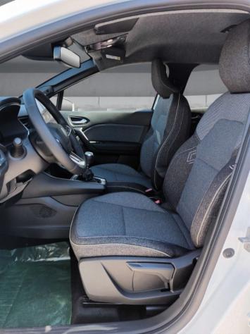 RENAULT Captur 1200 ECO-G TECHNO 120CV CARPLAY NAV CAM "18 rif. 24200243 - Foto 8