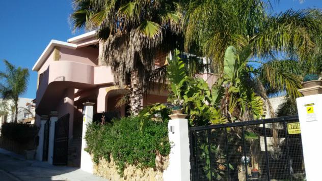 villa ideale pervacanza al mare mq800 numero locali cinque