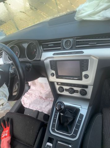 Ricambi VW Passat SW 2015 1.6 tdi dcx - Foto 10