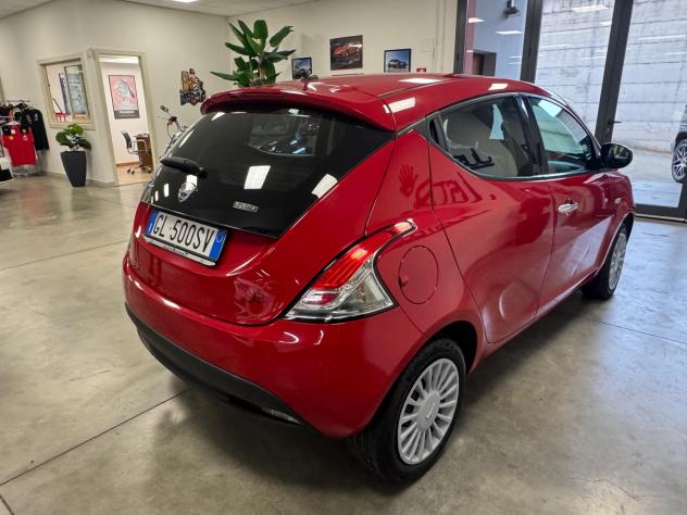 Lancia Ypsilon 1.0 FireFly 5 porte S&S Hybrid Ecochic Gold - Foto 6