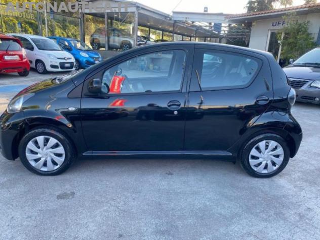 TOYOTA Aygo 1.0 12V VVT-i 5 porte ACTIVE CONNECT 68cv rif. 24134257 - Foto 2