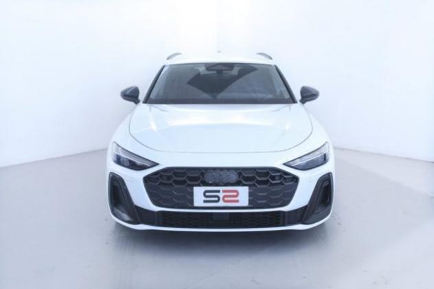 AUDI A5 Avant TFSI S tronic S Line edition black plus rif. 22303699 - Foto 2