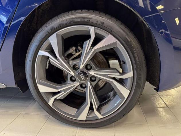 AUDI A3 SPB 35 TFSI S tronic S line edition rif. 23229502 - Foto 9