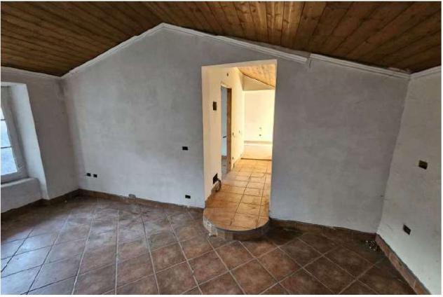 167/2025 U VA - Trilocale in asta a Azzio - Foto 8