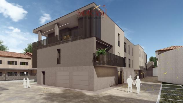 Attico con tre camere, due bagni e balcone di 30 mq