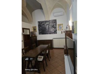 BILOCALE CON TAVERNA