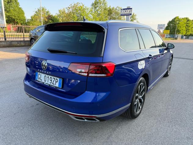 Volkswagen Passat Sw R LINE 2.0 200 CV DSG Executive - Foto 4
