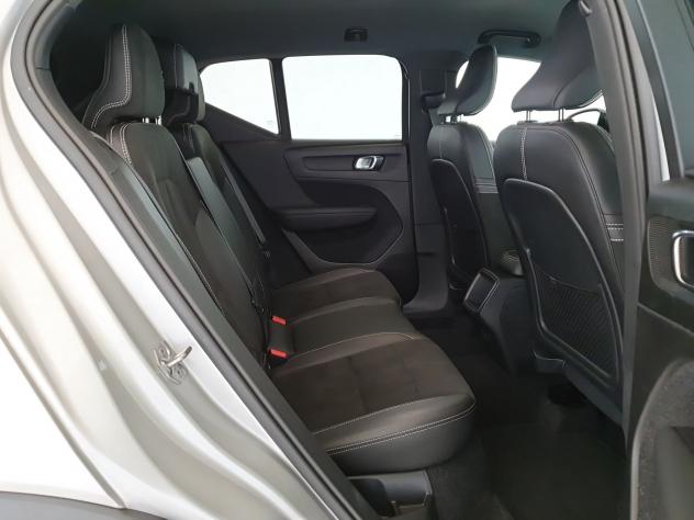 Volvo XC40 D4 AWD Geartronic R-Design - Foto 5