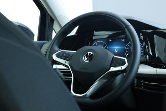 VOLKSWAGEN Golf 1.0 eTSI EVO DSG Life rif. 23477609 - Foto 8