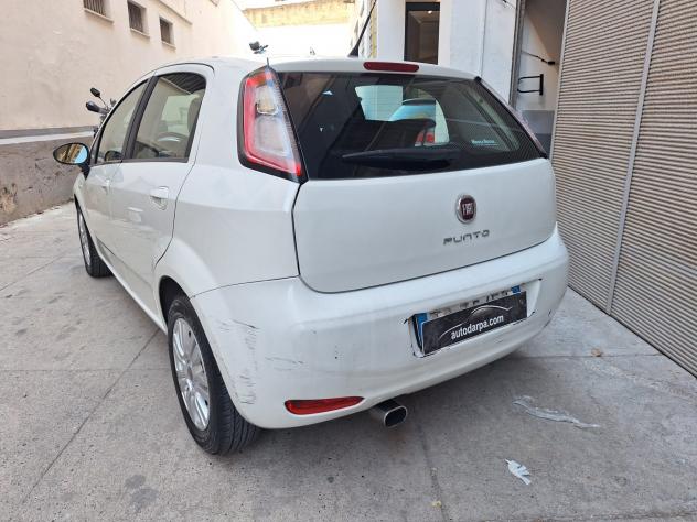 Fiat Punto 1.3 MJT II S&S 85 CV 5 porte ECO Lounge - Foto 10