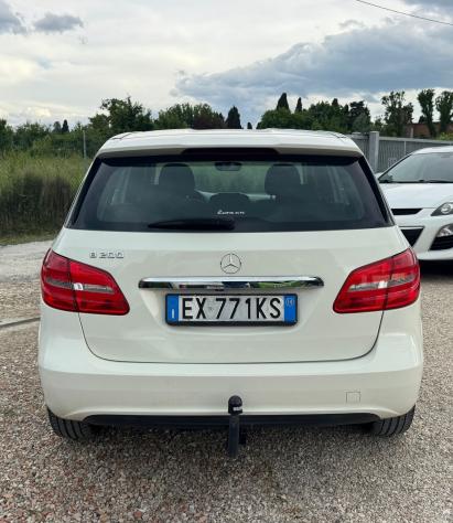 Mercedes-benz B 200 NGD Executive Gancio Traino - Foto 8