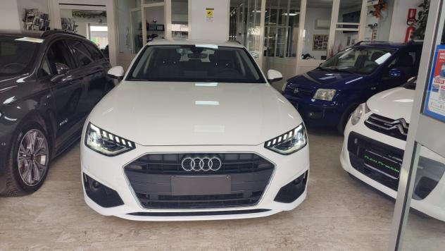 Audi A4 Avant 30 TDI 136 CV S tronic Business Hybrid - Foto 2