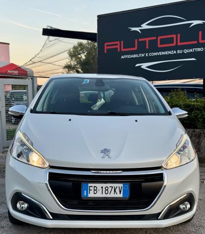 Peugeot 208 1.2i 82CV Allure 99.000Km NEOPATENTATI - Foto 3