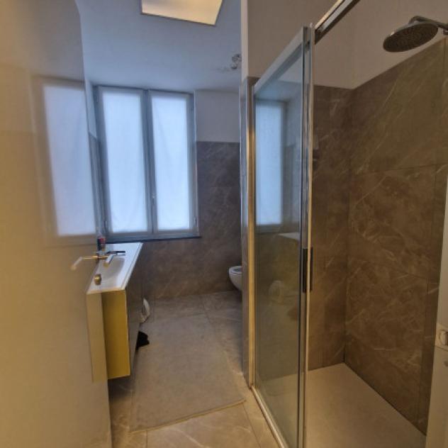 Immobile di 440 m² con più di 5 locali in vendita a Garbagnate Milanese - Foto 17