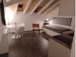 Monolocale mansardato in zona Navigli/Bocconi