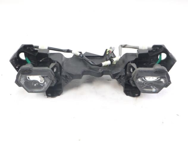 SUZUKI GSX S 1000 GT 3510048KA0000 FARO ANTERIORE WEK0 22 - 24 HEADLIGHT CON GRAFFIO