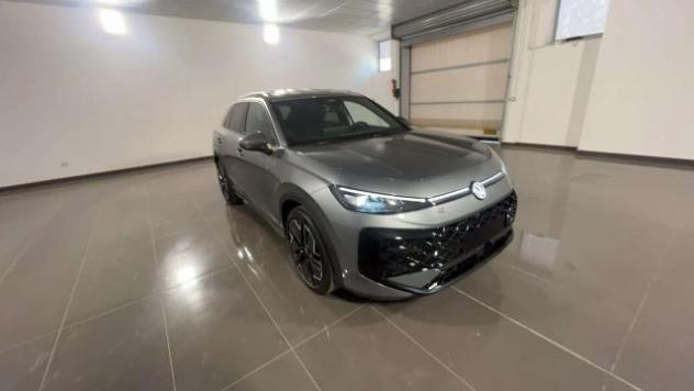Volkswagen T-Roc 1.5 etsi R-Line 150cv dsg - Foto 3