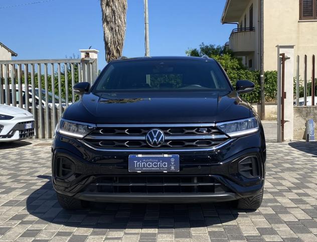 Volkswagen T-Roc R-Line 2.0 TDI 150 CV DSG 4MOTION - Foto 2
