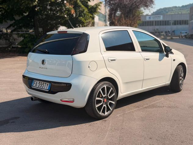 Fiat Punto 1.3 MJT II S&S 85 CV 5 porte ECO Lounge - Foto 3