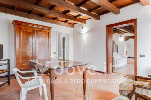 Casa indipendente di 300 m² con più di 5 locali e box auto in vendita a Canaro - Foto 11